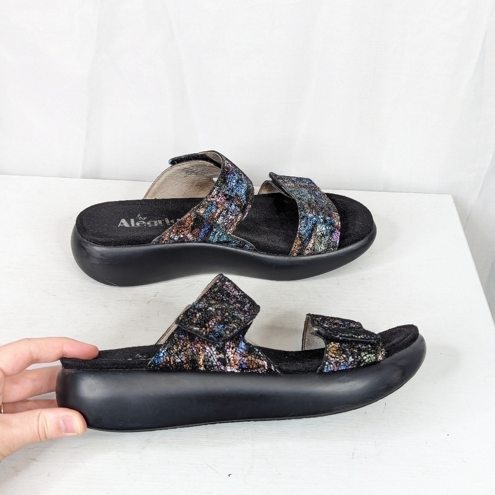 Alegria Bryce Montage Metallic Colorful Two Strap Sandals - Size 37/7 - Picture 2 of 8